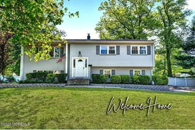 33 Bayberry Lane, New Monmouth, NJ 07748 - Photo 1