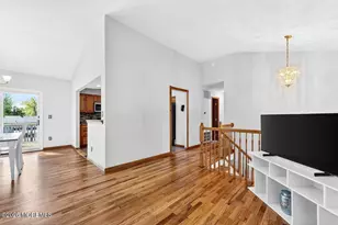 33 Bayberry Ln, New Monmouth, NJ 07748 - Photo 5