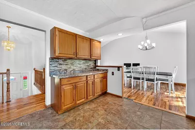33 Bayberry Lane, New Monmouth, NJ 07748 - Photo 9
