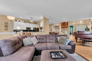 9 Winged Foot Rd, Jackson, NJ 08527 - Photo 5