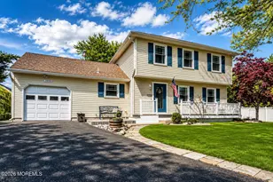 1058 Torremolinos Ct, Toms River Township, NJ 08753 - Photo 1