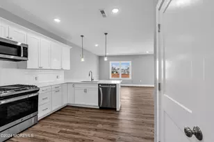 33 Union Ave, Manasquan, NJ 08736 - Photo 7