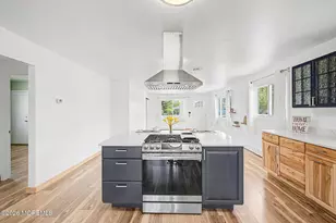28 Montserrat St, Toms River Township, NJ 08757 - Photo 13