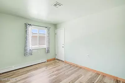 28 Montserrat Street, Toms River Township, NJ 08757 - Photo 19