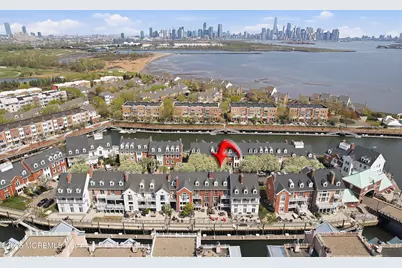 26 Half Moon Isle Isle, Jersey City, NJ 07305 - Photo 29