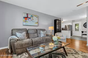 9 Sycamore Ln, Fair Haven, NJ 07704 - Photo 5