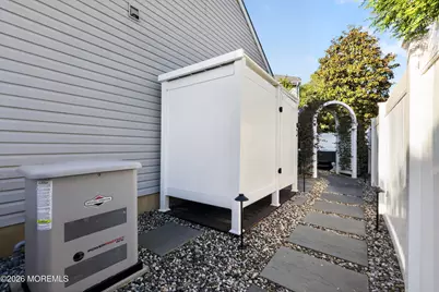 194 Kentucky Way, Freehold, NJ 07728 - Photo 33