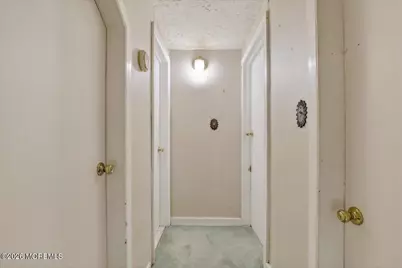 27 Washington Street, Red Bank, NJ 07701 - Photo 17