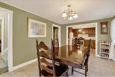 27 Washington Street, Red Bank, NJ 07701 - Photo 5