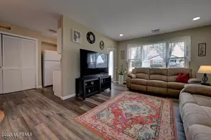 123 Columbine Cir, Toms River Township, NJ 08755 - Photo 3