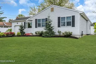 516 Barclay Dr, Point Pleasant, NJ 08742 - Photo 3