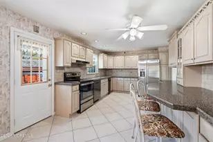 1903 Holbrook St, Oakhurst, NJ 07755 - Photo 11