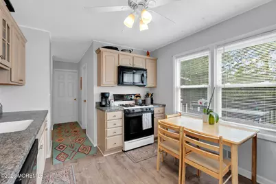41 Charles Bossert Drive, Bordentown, NJ 08505 - Photo 11