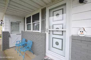 32 Bonaire Dr, Toms River Township, NJ 08757 - Photo 3