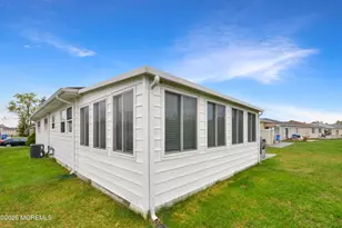 32 Bonaire Dr, Toms River Township, NJ 08757 - Photo 17