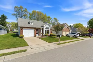 1462 Burr Oak Rd, Toms River Township, NJ 08755 - Photo 5