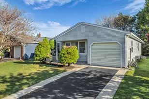 3 Madras Ct, Toms River Township, NJ 08757 - Photo 1