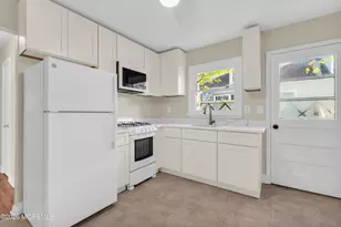 67 Beacon Blvd, Keansburg, NJ 07734 - Photo 5