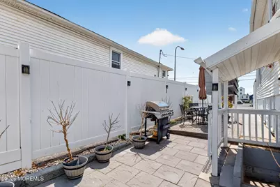 32 Franklin Avenue, Seaside Heights, NJ 08751 - Photo 9