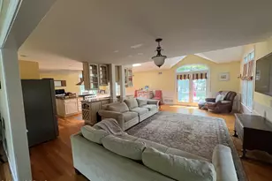 14 Silver Brook Pl, Lincroft, NJ 07738 - Photo 11