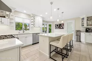 20 Sunrise Cir, Holmdel, NJ 07733 - Photo 11