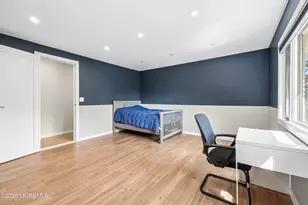 20 Sunrise Cir, Holmdel, NJ 07733 - Photo 17