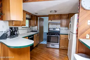 28 Florence Ave, Leonardo, NJ 07737 - Photo 9