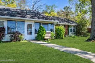 717B Buckingham Dr, Lakewood, NJ 08701 - Photo 3