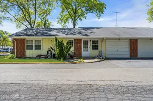 717B Buckingham Dr, Lakewood, NJ 08701 - Photo 33