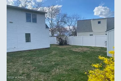 927 Woodgate Avenue, Long Branch, NJ 07740 - Photo 7