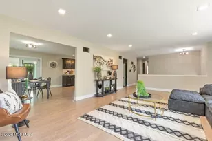 4 Blue Hills Dr, Holmdel, NJ 07733 - Photo 9