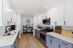 745 Oak Glen Rd, Howell Township, NJ 07731 - Photo 11