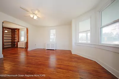 88 Memorial Parkway, Atlantic Highlands, NJ 07716 - Photo 3