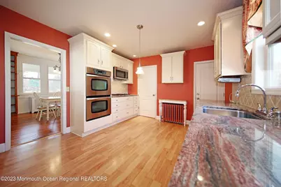 88 Memorial Parkway, Atlantic Highlands, NJ 07716 - Photo 5