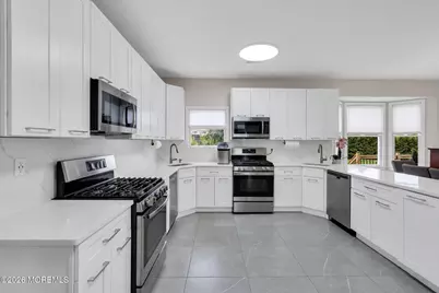 30 Independence Court, Lakewood, NJ 08701 - Photo 9