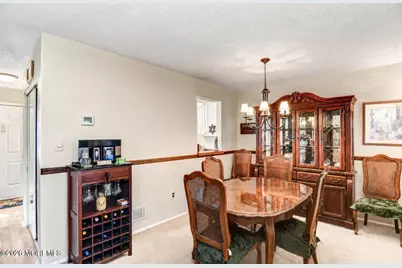 258 Grassmere Court, Aberdeen Township, NJ 07747 - Photo 5