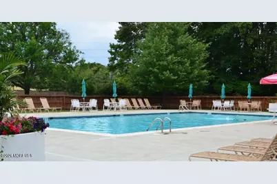 258 Grassmere Court, Aberdeen Township, NJ 07747 - Photo 19
