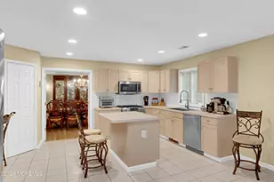 7 Seaman Rd, Freehold, NJ 07728 - Photo 29