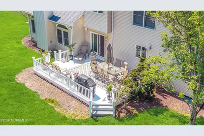7 Seaman Road, Freehold, NJ 07728 - Photo 11