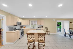 7 Seaman Rd, Freehold, NJ 07728 - Photo 31