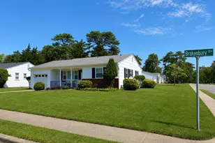 2 Brakenbury Dr, Toms River Township, NJ 08757 - Photo 1