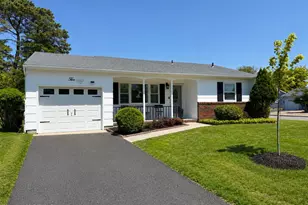 2 Brakenbury Dr, Toms River Township, NJ 08757 - Photo 1