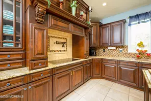 60 Partners Ln, Freehold, NJ 07728 - Photo 5