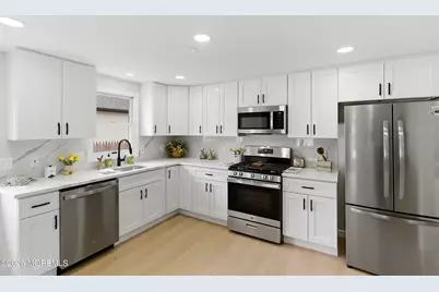 27 Brookview Lane, Manalapan Township, NJ 07726 - Photo 13