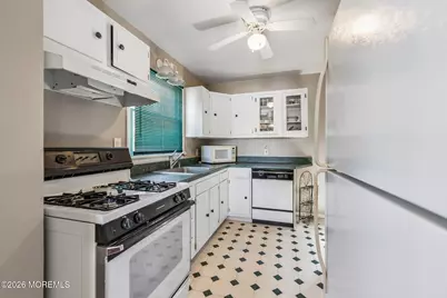624 S Manetta Drive, Point Pleasant, NJ 08742 - Photo 15