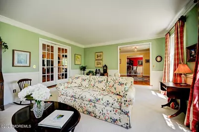 242 Williamsburg Drive, Shrewsbury, NJ 07702 - Photo 5