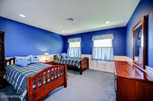 242 Williamsburg Dr, Shrewsbury, NJ 07702 - Photo 29