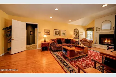 242 Williamsburg Drive, Shrewsbury, NJ 07702 - Photo 15