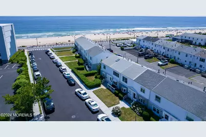 32 Howland Avenue, Long Branch, NJ 07740 - Photo 13