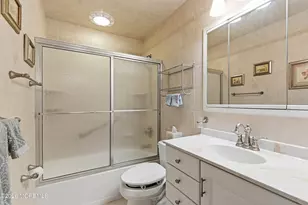 1163 Manor Dr, Lakewood, NJ 08701 - Photo 19